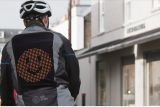 Emoji bunda pomáhá lidem „dělit se o silnici“
