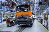 Mercedes Benz Trucks připravuje výrobu vozidel v Chebu
