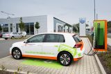 Veřejné rychlodobíjecí stanice ČEZ loni dodaly téměř půl milionu kWh elektřiny, obsloužily 36 tisíc zákazníků
