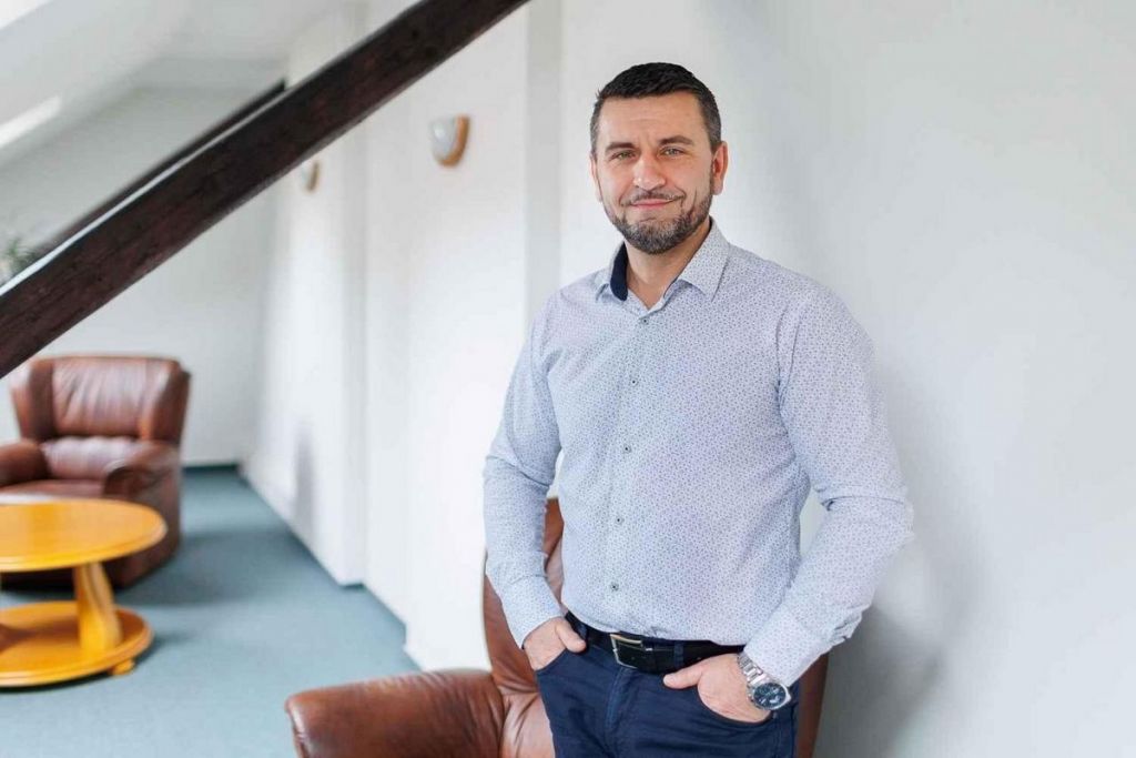 Komentář TipCars k dovozu ojetých vozů v květnu 2025