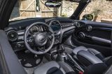 Nové MINI 5dveřové a MINI Cabrio v České republice