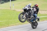 BMW zve zájemce na premiérovou motoškolu do Mostu