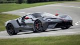 Nový Ford GT Carbon Series 2019 kombinuje odlehčenou stavbu s nejnutnější komfortní výbavou