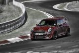 Zahřívací kolo na Nordschleife: nové MINI John Cooper Works GP