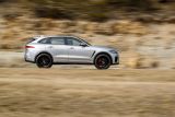 Jaguar F-PACE SVR