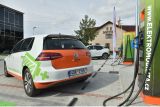 Dobíjení u stojanů ČEZ rostlo dvojnásobně. Elektromobily u nich doplnily energii 66 000krát.