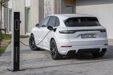 Nejvýkonnější Porsche Cayenne je Plug-in Hybrid