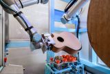 Servind partnerem Universal Robots 2