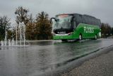 Bezpečnostní školení řidičů FlixBusu na okruhu v Brně