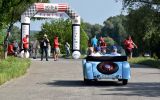 Do cíle I. etapy přijíždí československý vůz Aero